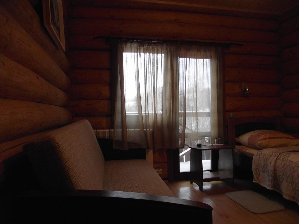 Spa Hotel Zoryani Karpaty Vyshka Bilik gambar
